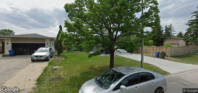 61 Lakeland Place（加拿大曼尼托巴省溫尼伯市）房屋照片