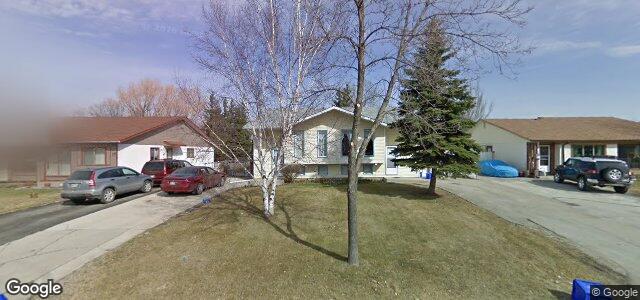 63 Lake Village Road（加拿大曼尼托巴省溫尼伯市）房屋照片