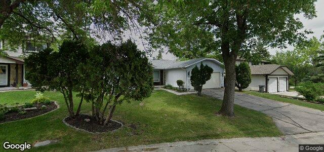 7 Lake Green Place（加拿大曼尼托巴省溫尼伯市）房屋照片