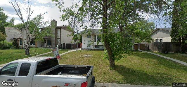 Photo of 9 Sandy Lake Place in Winnipeg, Manitoba
