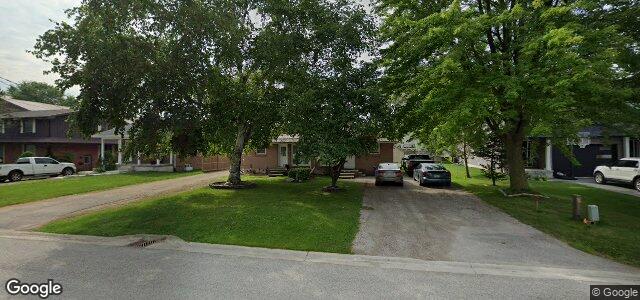 137 Brock Street（加拿大曼尼托巴省溫尼伯市）房屋照片