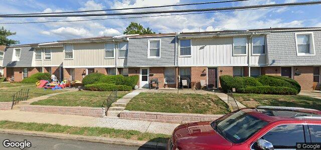 223 Academy Road（加拿大曼尼托巴省溫尼伯市）房屋照片