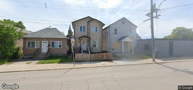 686 Logan Avenue（加拿大曼尼托巴省溫尼伯市）房屋照片