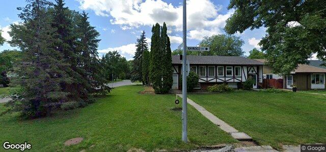 124 Harwood Crescent（加拿大曼尼托巴省溫尼伯市）房屋照片