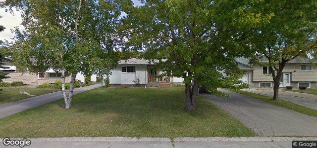 Photo of 60 Kersey Bay in Winnipeg, Manitoba