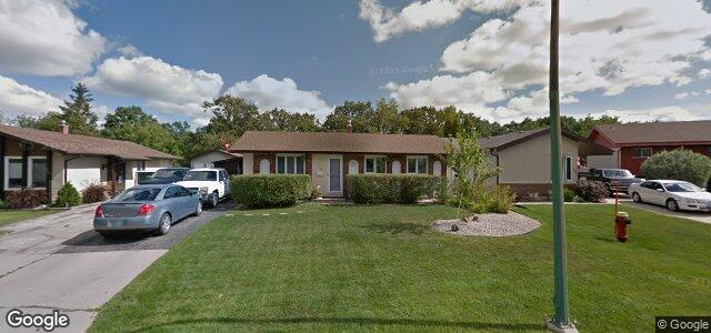 70 Bergman Crescent（加拿大曼尼托巴省溫尼伯市）房屋照片