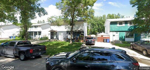 Photo of 9 Lavenham Crescent in Winnipeg, Manitoba