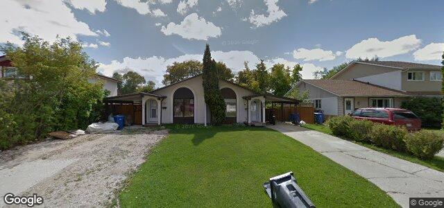 90 Bergman Crescent（加拿大曼尼托巴省溫尼伯市）房屋照片