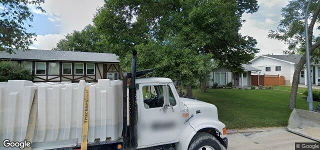 92 Harwood Crescent（加拿大曼尼托巴省溫尼伯市）房屋照片