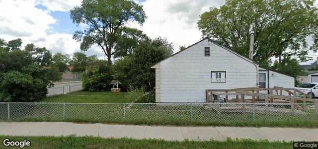 1383 Logan Avenue（加拿大曼尼托巴省溫尼伯市）房屋照片