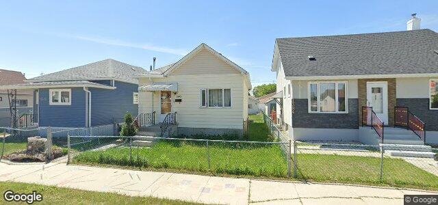 Photo of 1390 Elgin Avenue W in Winnipeg, Manitoba