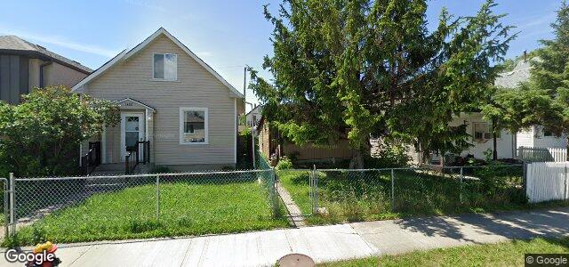 Photo of 1410 Ross Avenue W in Winnipeg, Manitoba