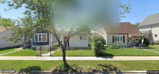 1518 Roy Avenue（加拿大曼尼托巴省溫尼伯市）房屋照片