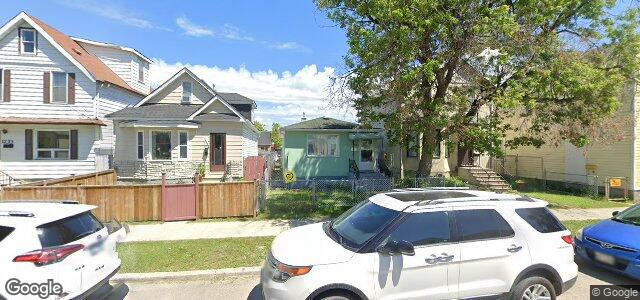 Photo of 1529 Alexander Avenue in Winnipeg, Manitoba