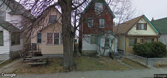 2246 Gallagher Avenue（加拿大曼尼托巴省溫尼伯市）房屋照片