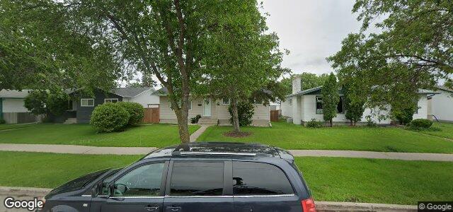 Larawan ng 102 Sansome Avenue sa Winnipeg, Manitoba