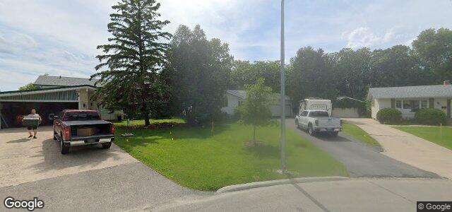 113 Dickens Drive（加拿大曼尼托巴省溫尼伯市）房屋照片