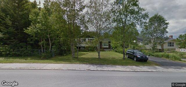 Larawan ng 12 Byrd Avenue sa Winnipeg, Manitoba