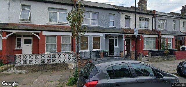 16 Thackeray Avenue（加拿大曼尼托巴省溫尼伯市）房屋照片