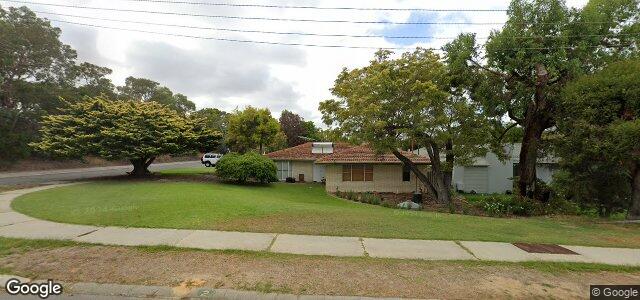 2 Carlyle Crescent（加拿大曼尼托巴省温尼伯市）房屋照片