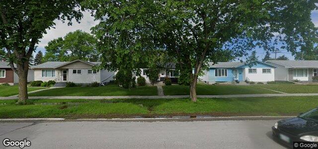 208 Rouge Road（加拿大曼尼托巴省溫尼伯市）房屋照片