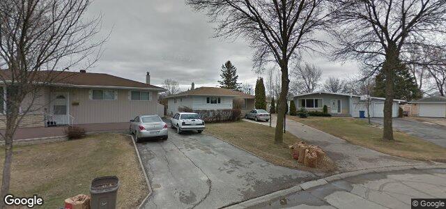 Photo of 23 Pontiac Bay in Winnipeg, Manitoba