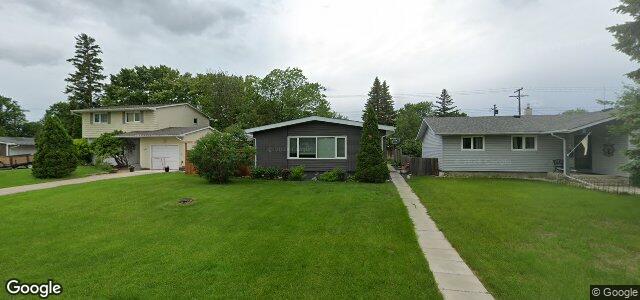 304 Whitegates Crescent（加拿大曼尼托巴省溫尼伯市）房屋照片