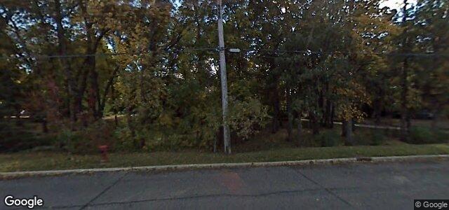 3238 Assiniboine Avenue（加拿大曼尼托巴省溫尼伯市）房屋照片