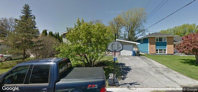 33 Magellan Bay（加拿大曼尼托巴省溫尼伯市）房屋照片