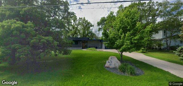 3320 Assiniboine Avenue（加拿大曼尼托巴省溫尼伯市）房屋照片