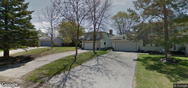 39 Haliburton Bay（加拿大曼尼托巴省溫尼伯市）房屋照片