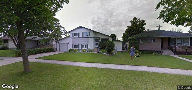 Larawan ng 496 Raquette Street sa Winnipeg, Manitoba