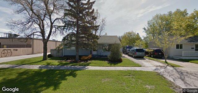 535 Seaton Street（加拿大曼尼托巴省溫尼伯市）房屋照片