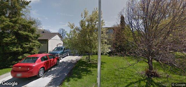 77 Addison Crescent（加拿大曼尼托巴省溫尼伯市）房屋照片