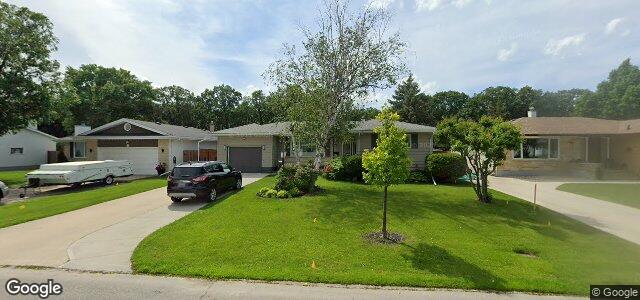 77 Dickens Drive（加拿大曼尼托巴省溫尼伯市）房屋照片