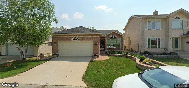 1053 Scurfield Boulevard（加拿大曼尼托巴省溫尼伯市）房屋照片