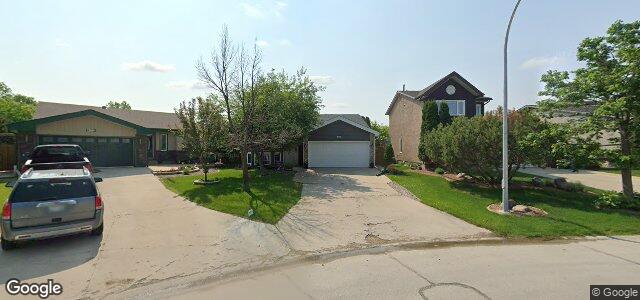 106 Burlington Way（加拿大曼尼托巴省溫尼伯市）房屋照片