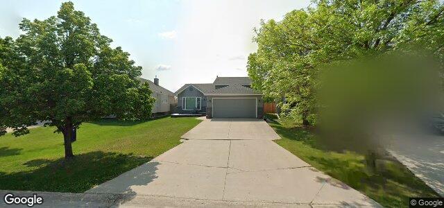 Photo of 107 Southbend Crescent in Winnipeg, Manitoba