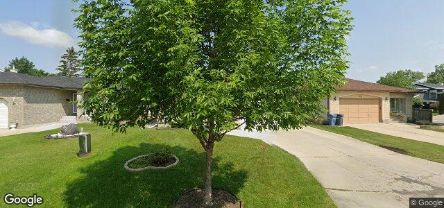 113 Burlington Way（加拿大曼尼托巴省溫尼伯市）房屋照片