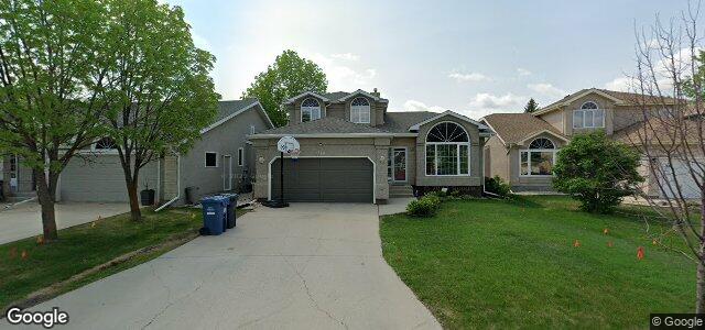 Photo of 114 Portwood Road in Winnipeg, Manitoba