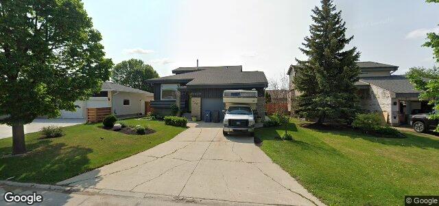 126 Burlington Way（加拿大曼尼托巴省溫尼伯市）房屋照片