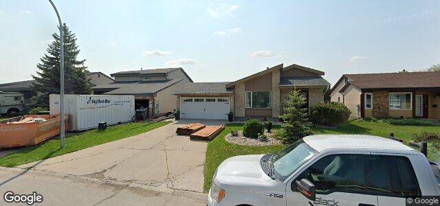 134 Burlington Way（加拿大曼尼托巴省溫尼伯市）房屋照片