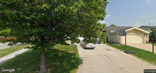 2 Saxon Bay（加拿大曼尼托巴省溫尼伯市）房屋照片