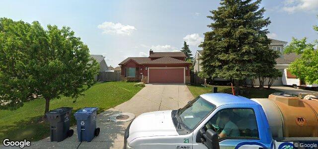 32 Hajes Place（加拿大曼尼托巴省溫尼伯市）房屋照片