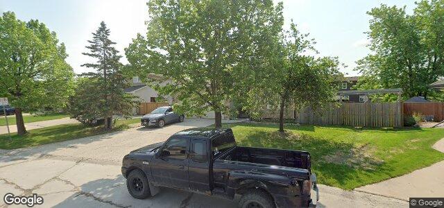 35 Exbury Place（加拿大曼尼托巴省溫尼伯市）房屋照片