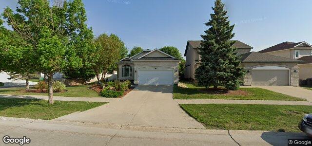 721 Scurfield Boulevard（加拿大曼尼托巴省溫尼伯市）房屋照片