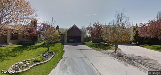 82 Saxon Bay（加拿大曼尼托巴省溫尼伯市）房屋照片