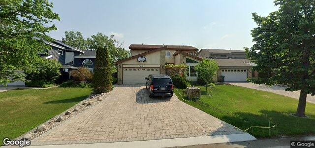 90 Burlington Way（加拿大曼尼托巴省溫尼伯市）房屋照片