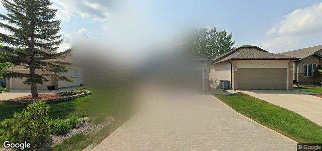 92 Roseglen Crescent（加拿大曼尼托巴省溫尼伯市）房屋照片