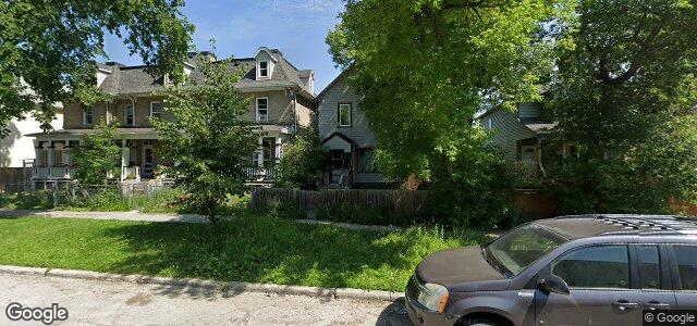 245 Manitoba Avenue（加拿大曼尼托巴省溫尼伯市）房屋照片